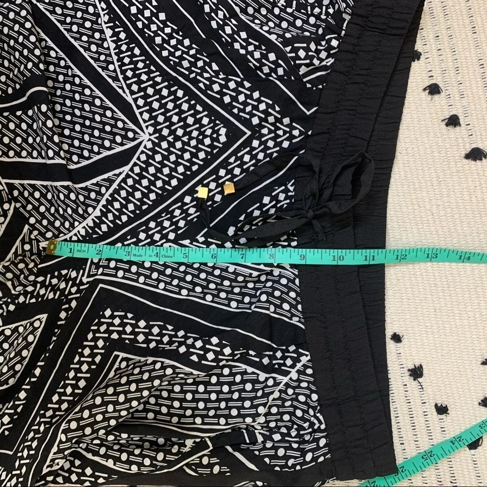 Calvin Klein Black and White Light Weight Pant - Picture 5 of 8